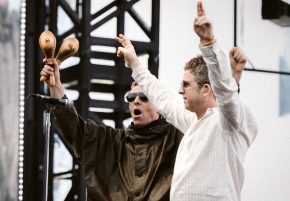Liam e Noel sul palco del Croke Park Stadium, 16/08/2025